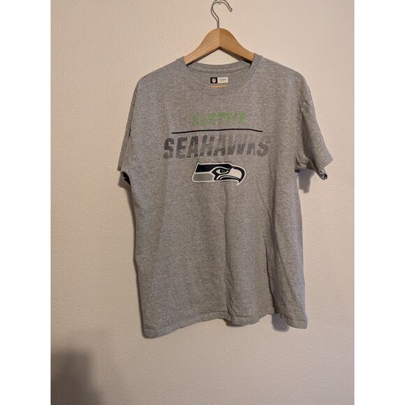 Seattle Seahawks teeshirt size L - Picture 1 of 6